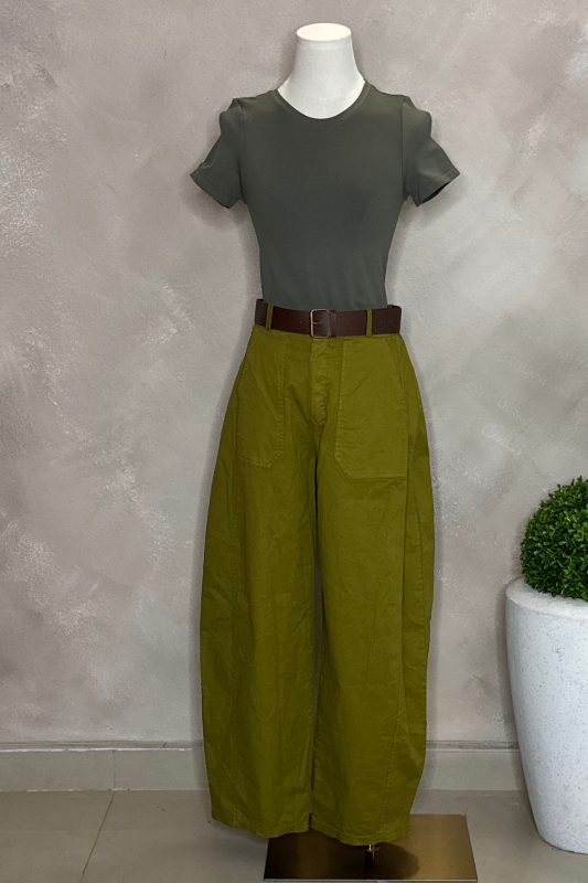 Barrel Pants, Italy