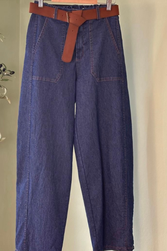 Bag Pants, Italy