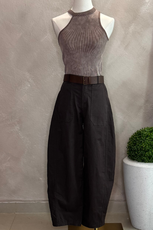 Barrel Pants, Italy