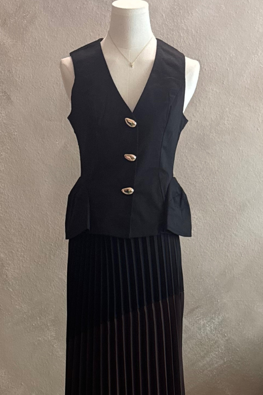 Black Vest