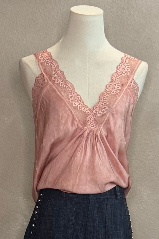 Romantice Lace Top
