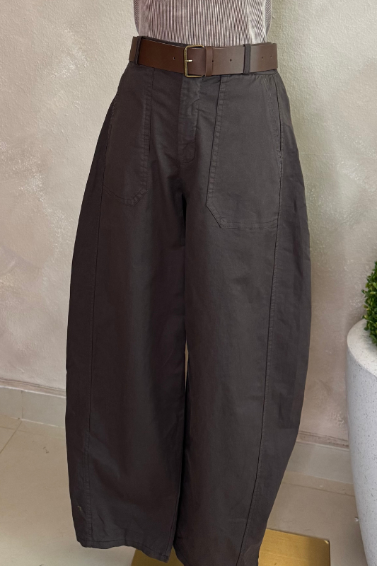 Bag Pants, Italy
