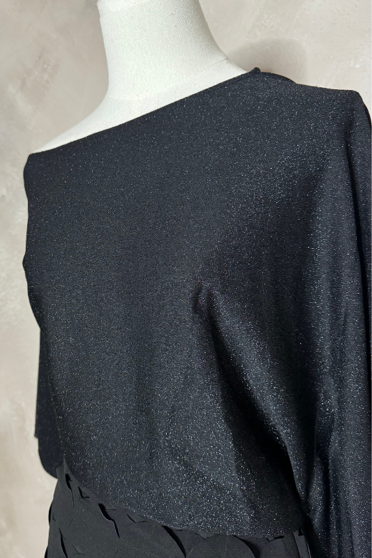 Mettalic Gold, Black Top